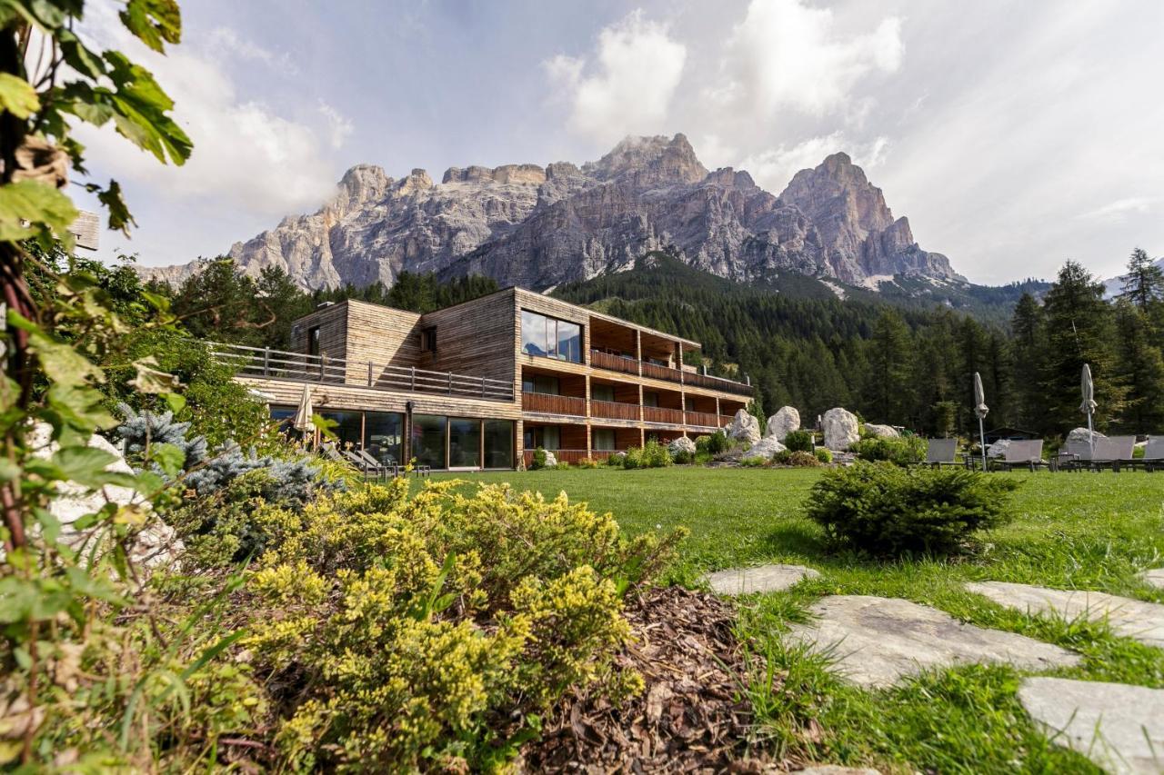 Hotel Gran Paradiso San Cassiano  Luaran gambar