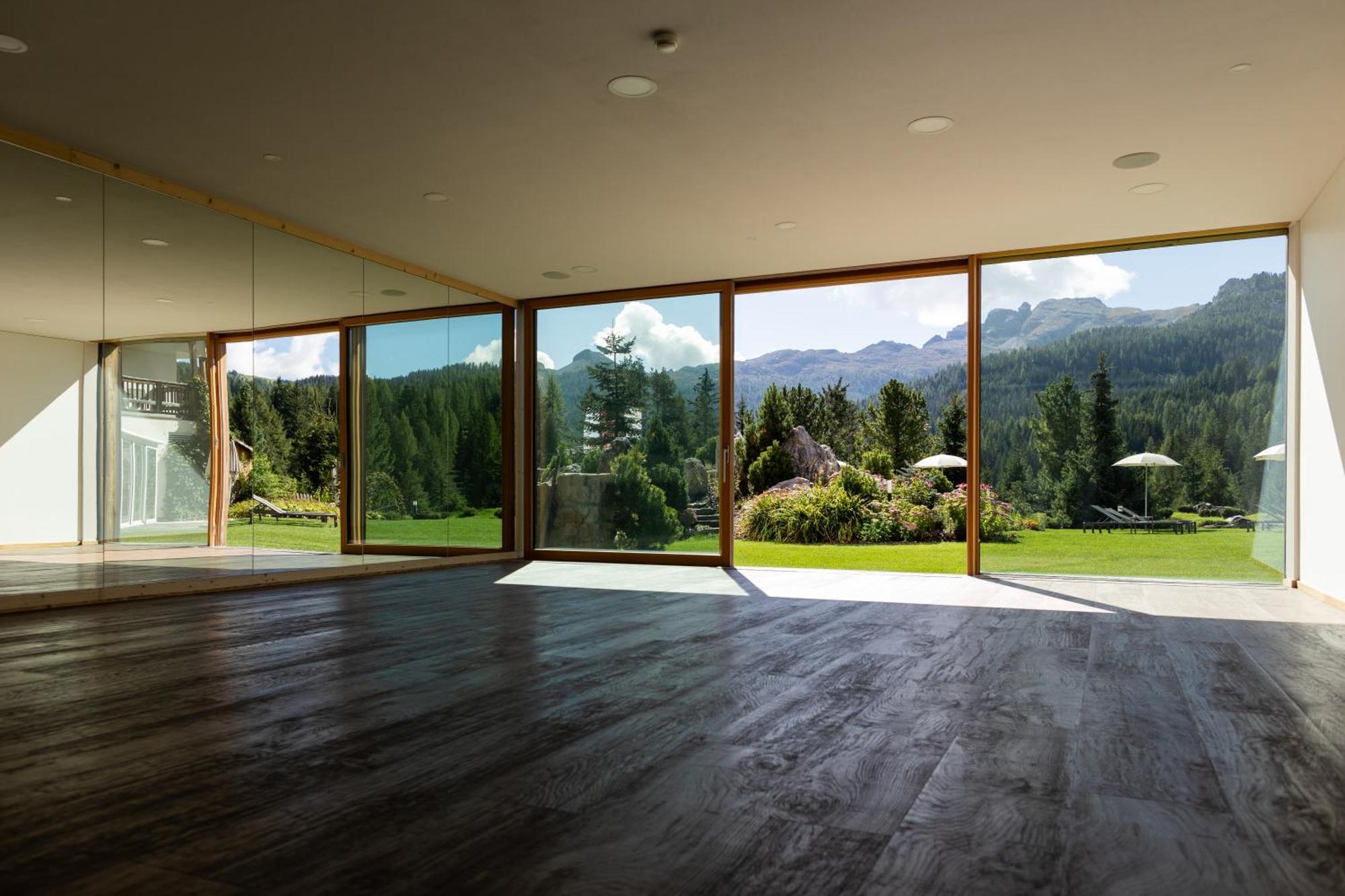 Hotel Gran Paradiso San Cassiano  Luaran gambar